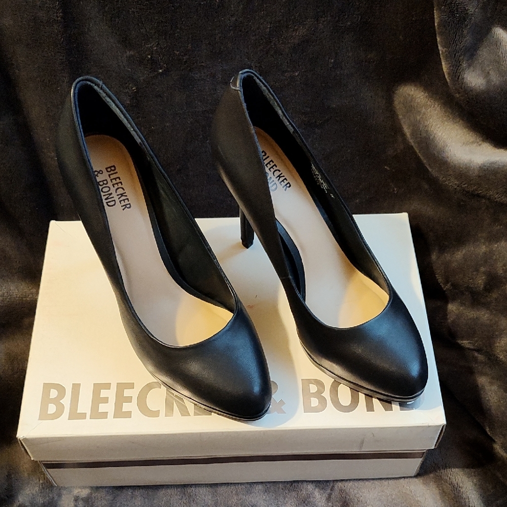 Navy Leather Heels
